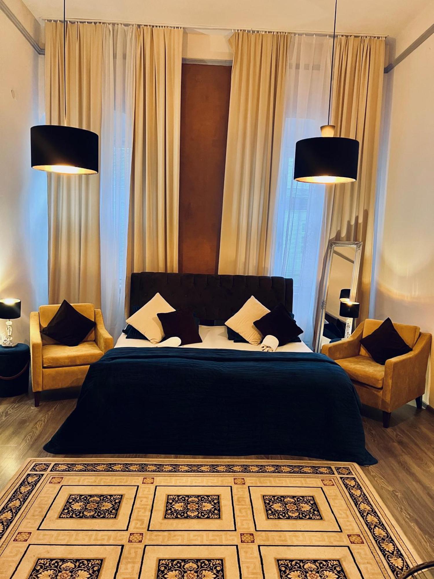 Csaky Palace Ba 3 براتسيلافا المظهر الخارجي الصورة